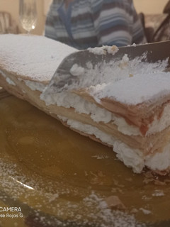 Una foto de Mil hojas de nata