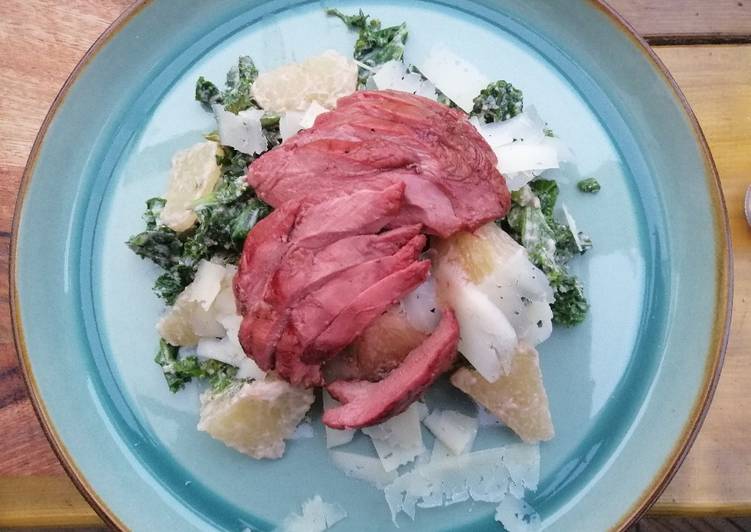 Smoked duck with kale, pomelo and walnut dressing