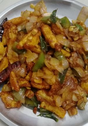 A picture of Honey chilli potato.
