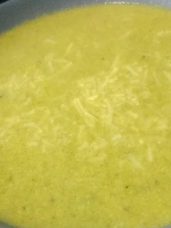 Foto de Sopa Cremosa de Brócolos com Toque de Queijo