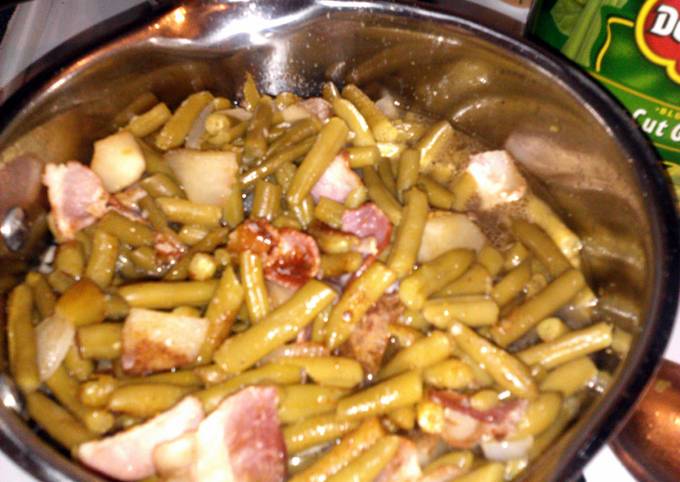 GREENBEANS WITH POTATOS,ONION.&amp;BACON.