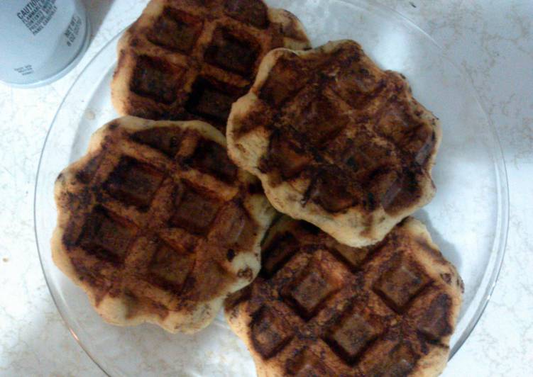 Steps to Make Award-winning easy cinnamon waffles