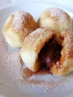 Szilvás gombóc recept fotója