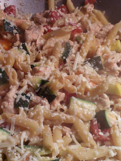 A picture of Veggie Chicken pasta.