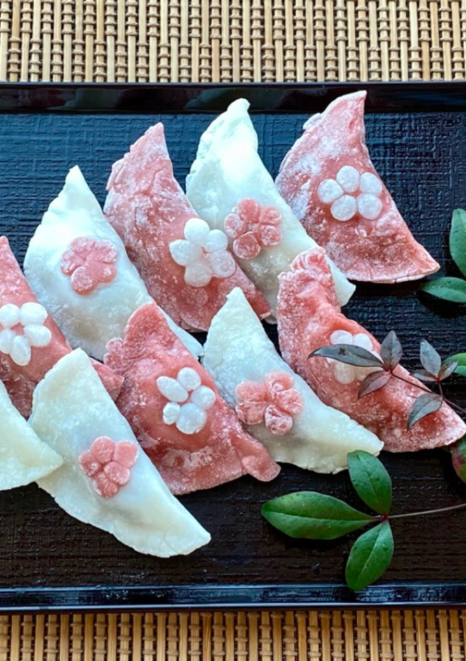 A picture of Japanese Easy Mochi Dessert.