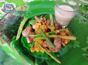 Una foto de Lomo de cerdo en salsa satay