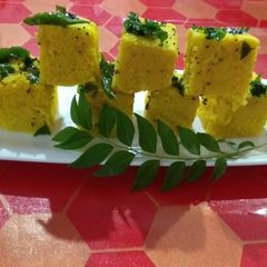 A picture of Besan Ka Dhokla.