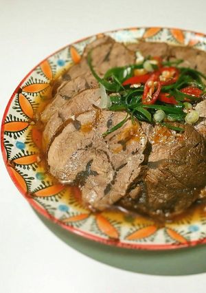 下班時間的紹興滷牛腱 的食譜成品照片
