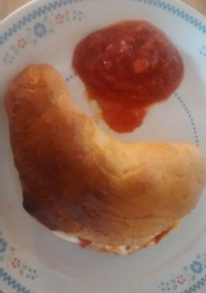 A picture of TL's Easy Stromboli.