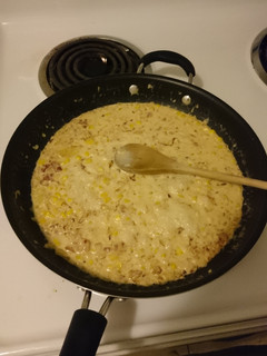 A picture of Yummy White Pasta Sauce!.