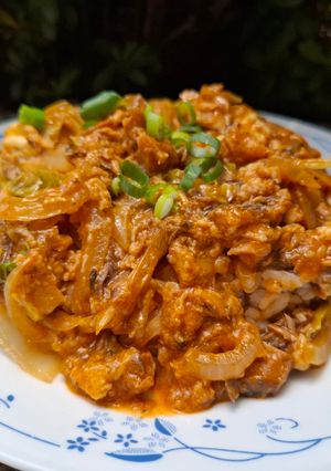 罐頭料理-茄汁鯖魚蓋飯 的食譜成品照片