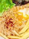 Mee Segera Kari, Mangga Muda dan Salad