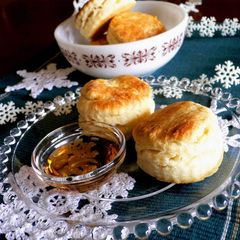 A picture of KFC-Style Biscuits Made at Home.