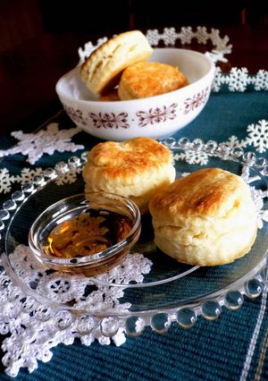 A picture of KFC-Style Biscuits Made at Home.