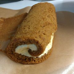 A picture of Pumpkin Roll.