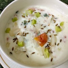 A picture of Veg raita.