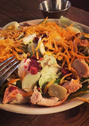 A picture of Chef Salad.