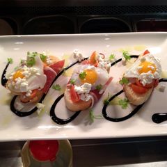 A picture of Bruschetta.