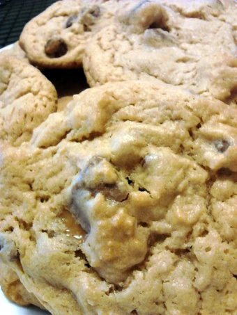Recipe Twix Caramel Chocolate Chip Cookies the So Delicious Can spoil the tongue