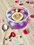 Cocktail saint Valentin sans alcool à la violette