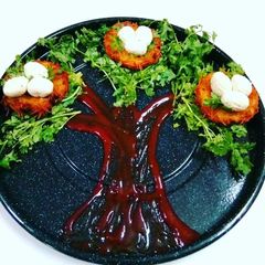 A picture of Chickpea bird nest and eggs.