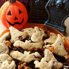 A picture of Vickys Cinnamon Pumpkin Halloween Scones, GF DF EF SF NF.