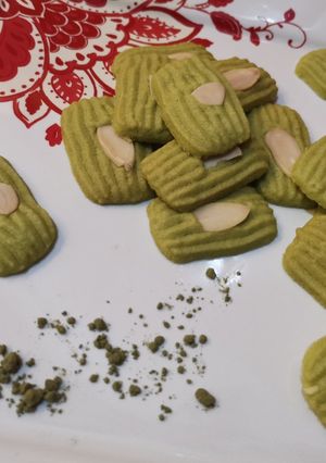 Foto resep Matcha Almond Cookies