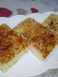 خبز بالجبن