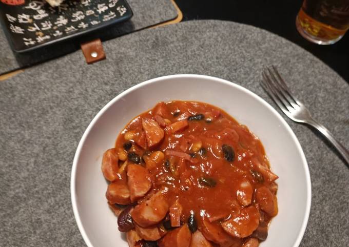 Baked Beans with Smoked Sausages