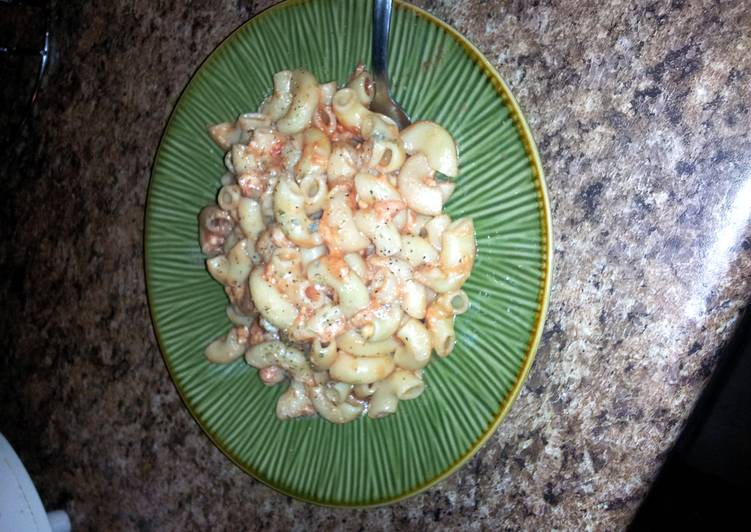 Recipe: Yummy Italian Style Mac N Cheese