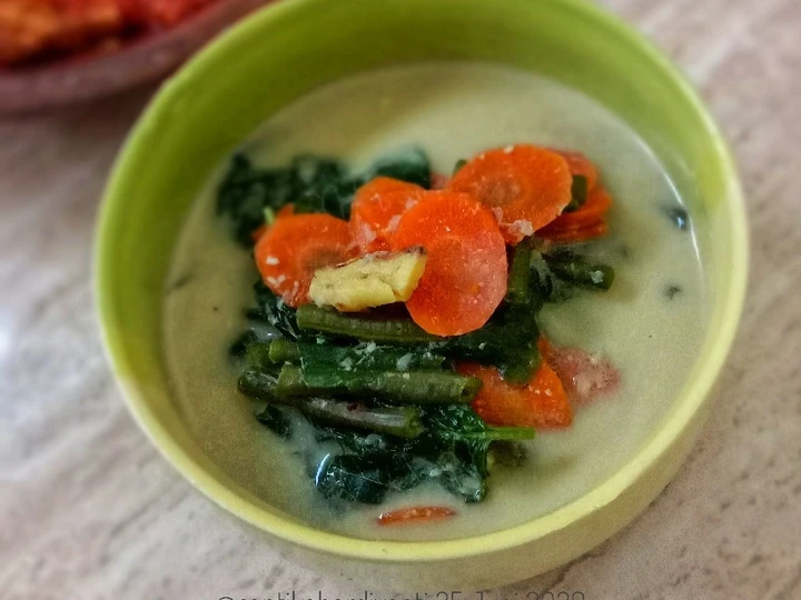 Cara Mudah Menyiapkan Resep Bobor bayam, wortel, kacang panjang yang Uenak Anti Ribet, Mantap