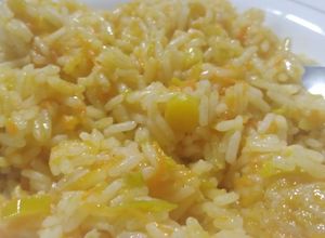 Una foto de 🥕Arroz amarillo🥕