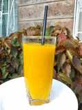 Mango & ginger lemonade