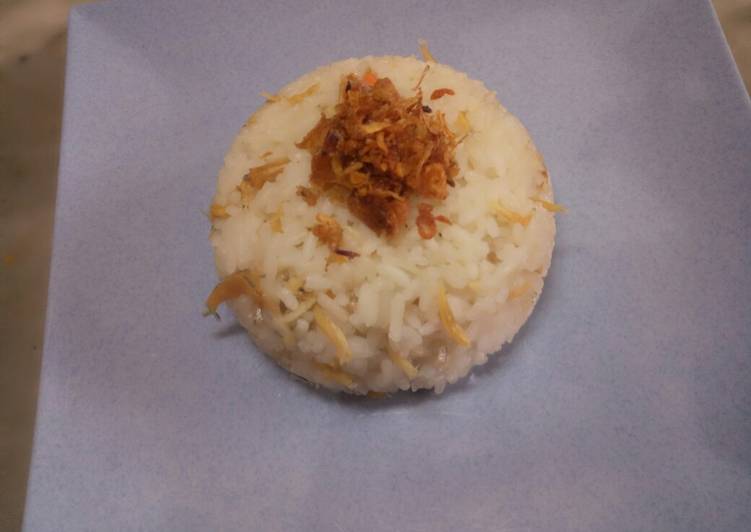 Langkah Mudah untuk Membuat Nasi liwet rice cooker Anti Gagal