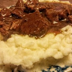 A picture of Beef & Mash Smash.