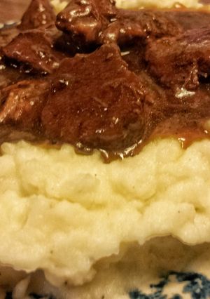 A picture of Beef & Mash Smash.