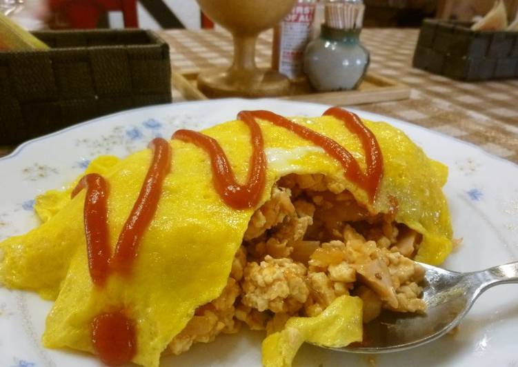 Steps to Prepare Favorite Low-Carb Diet Omurice