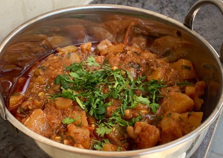 How to Prepare Award-winning Aloo Lauki or methi ki sabzi👌🏻