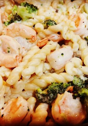 A picture of Broccoli Shrimp Alfredo Pasta.