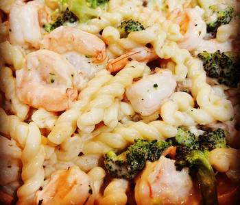 Easy Making Recipe Broccoli Shrimp Alfredo Pasta Yummy