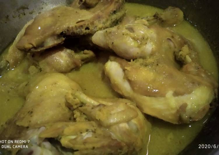 10 Resep: Ayam Ungkep Anti Gagal!