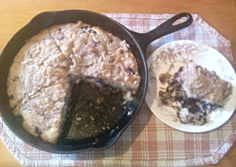 Simple Way to Make Quick Blueberry Buckle