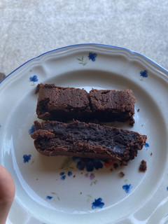 Una foto de BROWNIE súper esponjoso y denso