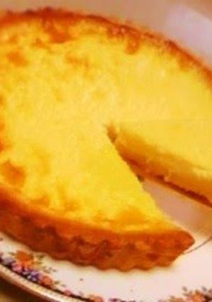 A picture of Custard Pudding Tart? This is Actually an Egg Tart!.