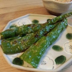 A picture of Anchovy-Stuffed Manganji Peppers.