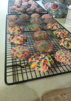 A picture of Vanilla Sugar Cookies with Sprinkles.