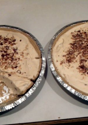 A picture of No Bake Peanut Butter Pie.