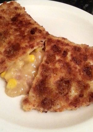 A picture of Chicken, Ham and Sweetcorn Crispy Pancakes.