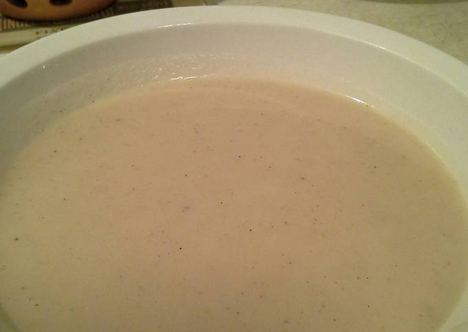 Steps to Make Homemade Creamy Parsnip and Apple Soup