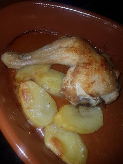 Una foto de Pollo con mantequilla al horno